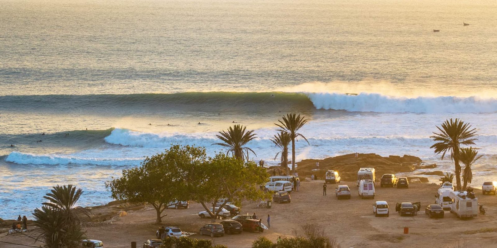 Long wave at Anchor Point for advanced surfers