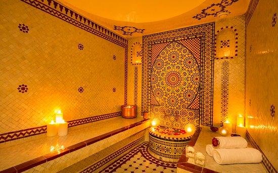 Moroccan hammam black soap scrub